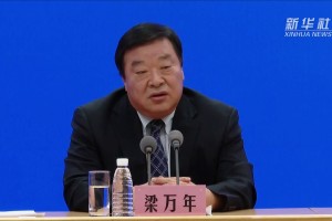 多地取消查48小时核酸专家：非躺平,取消持48小时核酸检测