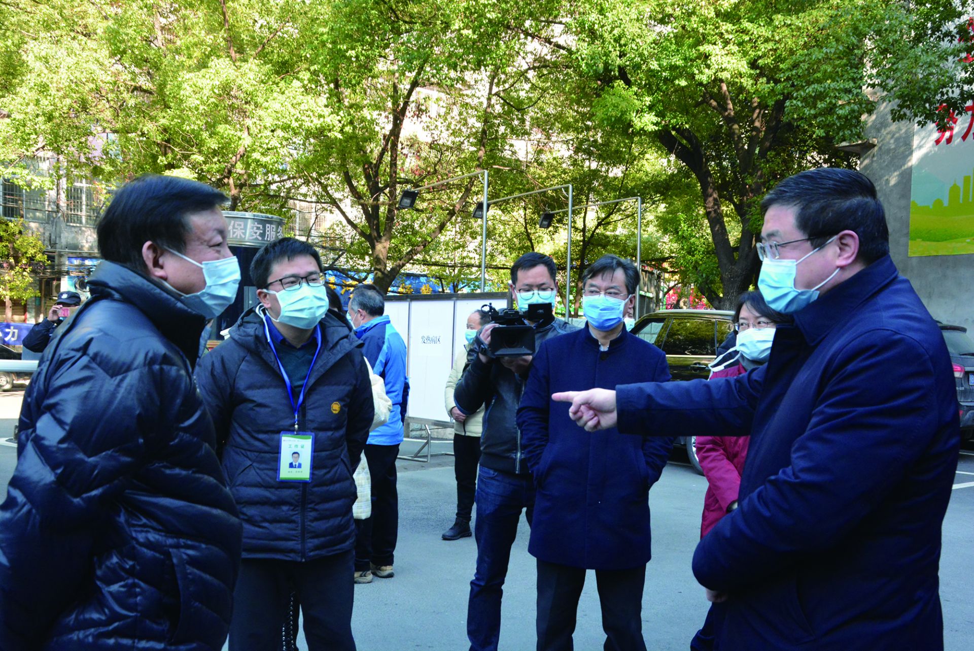 新疆：本轮疫情为史上防控难度最大︰(新疆疫情防控全国最严)-第2张图片