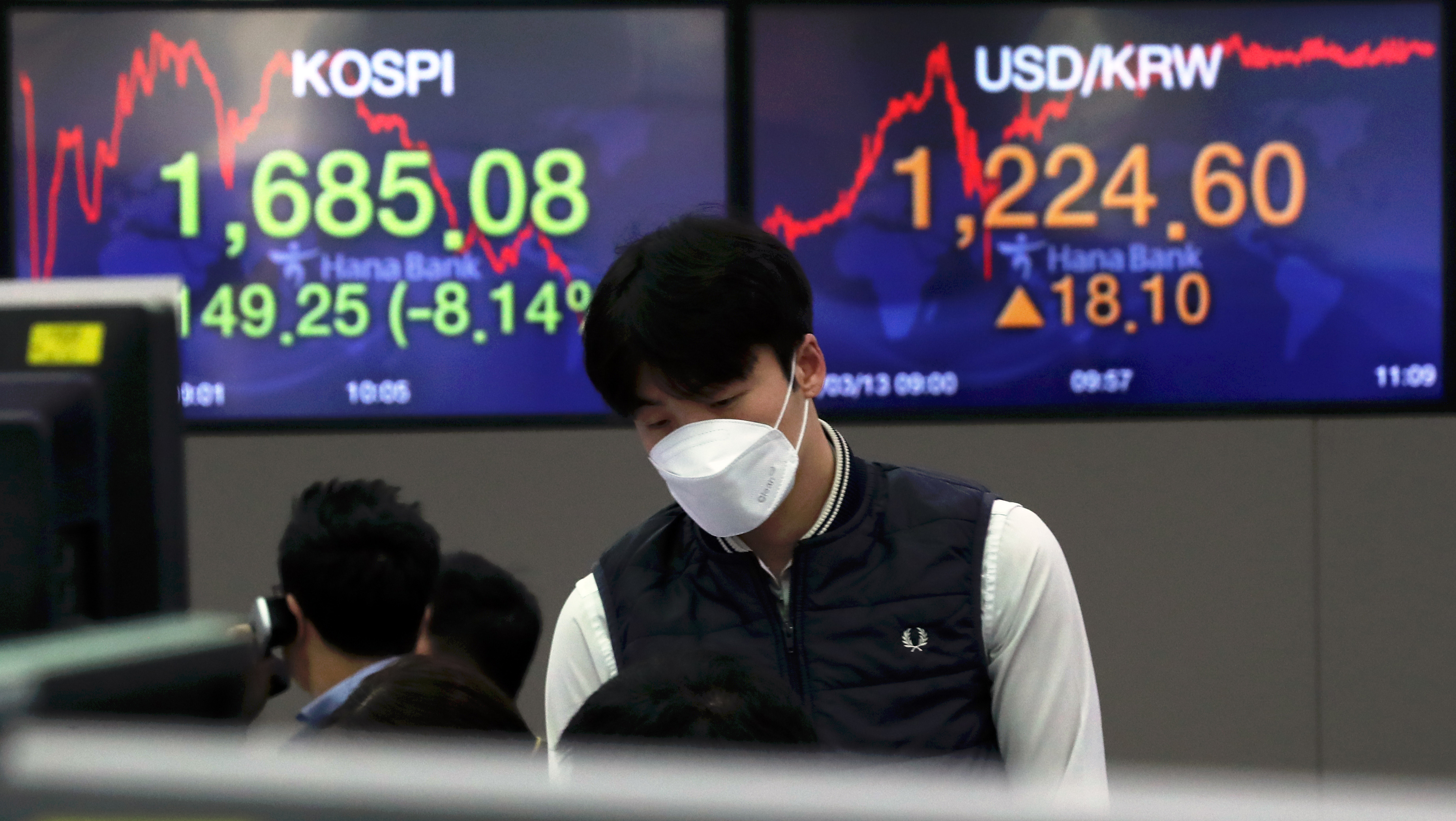 上海连续三天新增超2万.上海又增加三例-第1张图片