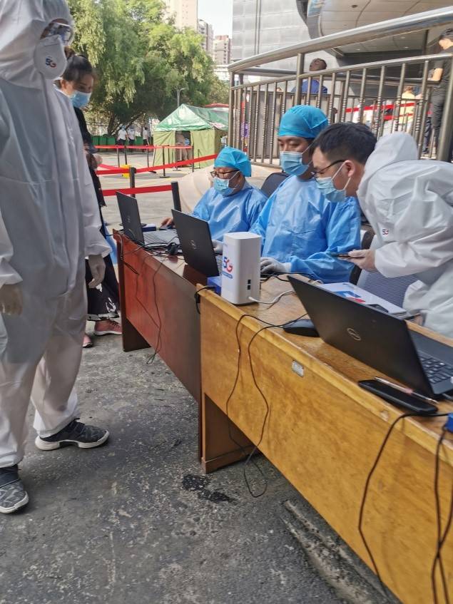 新疆多地暴发疫情︰(新疆多地暴发疫情最新消息)-第2张图片