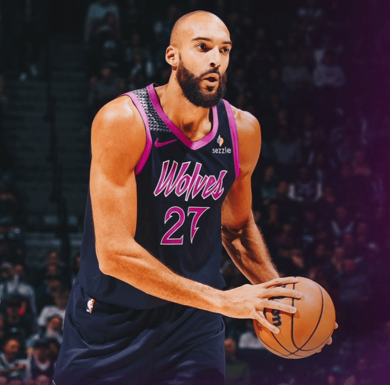 “nba第三例新冠确诊” nba新冠感染人员？-第2张图片