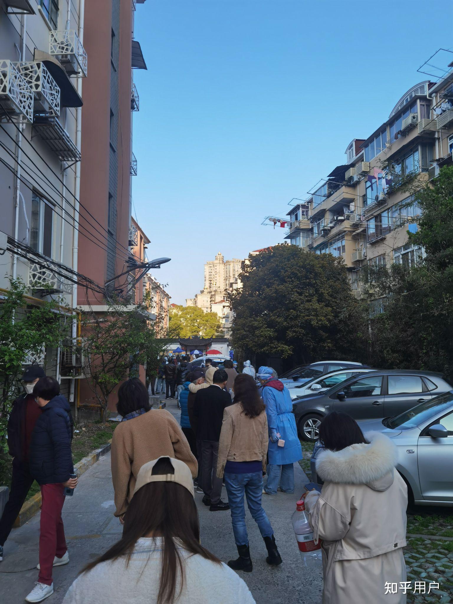 为何上海新增无症状比确诊多45倍?〃上海增1例无症状感染者-第1张图片